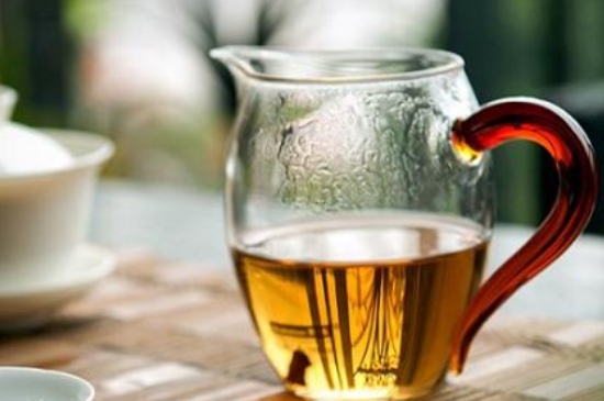 福鼎白茶能長時間悶泡嗎，老白茶可以悶著喝嗎？