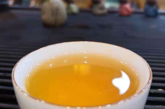 紅茶加姜片的禁忌，姜紅茶的危害