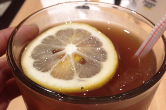 紅茶檸檬水的正確泡法，自制檸檬紅茶的做法竅門