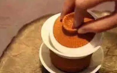 三才蓋碗的正確拿法，三才蓋碗抓碗法圖解