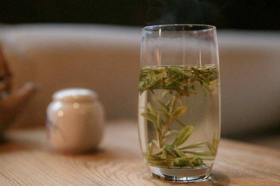 冷泡茶用什么茶葉最好，什么樣的茶適合冷泡？