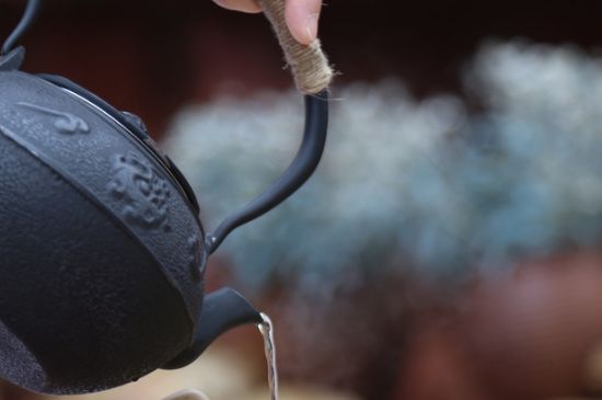 鐵壺是泡茶還是煮茶，鐵壺泡茶好嗎