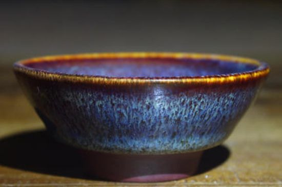 化工建盞是什么樣子的，建盞如何區(qū)分化工釉