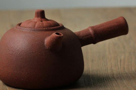 新買(mǎi)燒水陶壺如何開(kāi)壺，燒水陶壺怎么開(kāi)壺方法