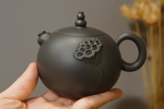 廣西欽州坭興陶可以泡多種茶嗎，坭興陶是一壺一茶嗎?