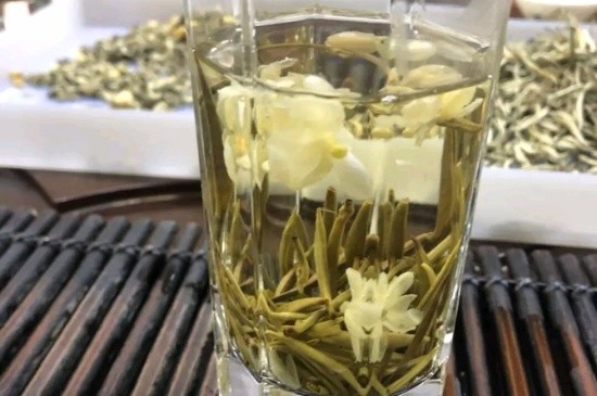 茉莉花花茶能煮嗎，喝茉莉花茶適合煮好還是泡好？