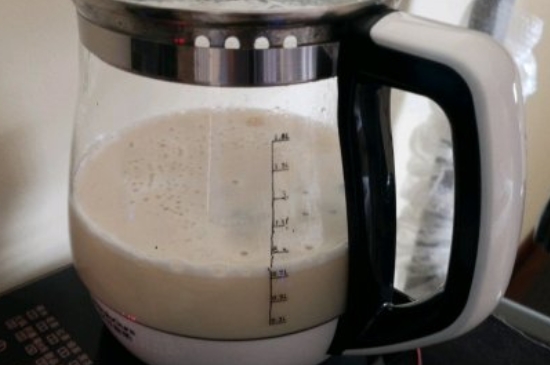 煮茶器和養(yǎng)生壺有什么區(qū)別，養(yǎng)生壺跟煮茶器哪個(gè)實(shí)用好用？