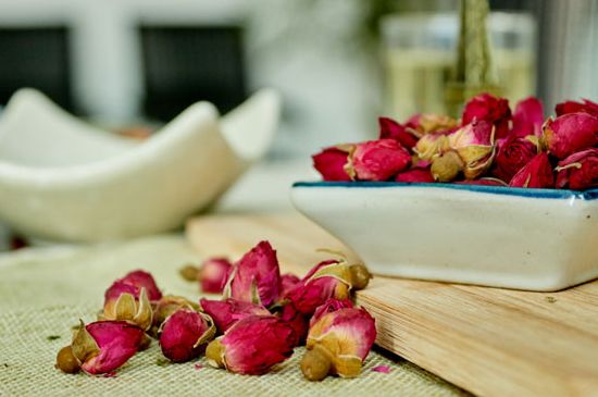 干玫瑰花泡水放幾顆，玫瑰花泡水一次放幾朵？