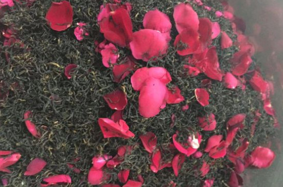 玫瑰花泡水喝的9大禁忌，喝玫瑰花茶有什么禁忌