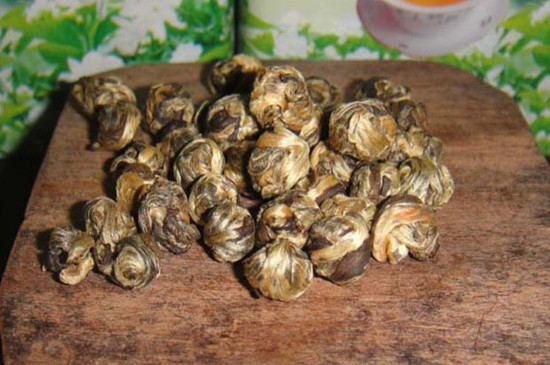 茉莉龍珠一次泡幾顆，茉莉龍珠一一杯放幾顆