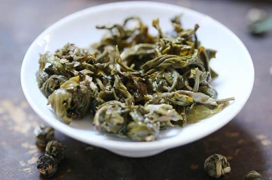 茉莉龍珠泡開(kāi)后為什么都是梗，茉莉龍珠泡開(kāi)后什么樣？