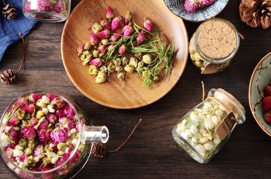 茉莉花和什么在一起喝好，茉莉花喝什么茶搭配？