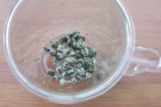 茉莉龍珠茶男人能喝嗎，男性夏季可以喝龍珠茶嗎