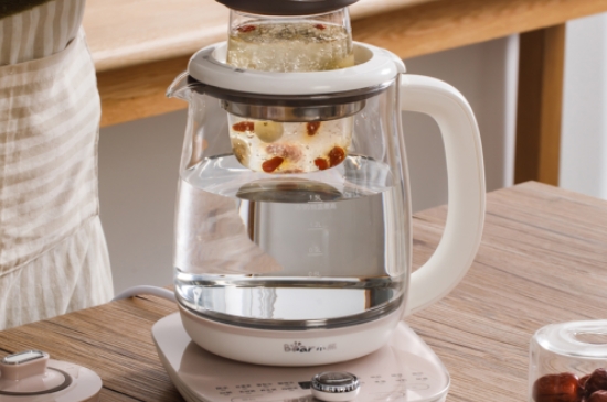 煮茶器和養(yǎng)生壺有什么區(qū)別，養(yǎng)生壺跟煮茶器哪個(gè)實(shí)用好用？