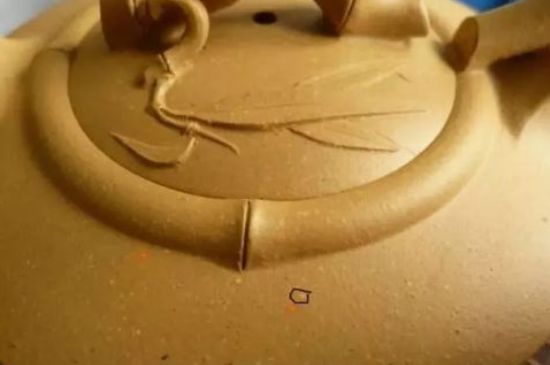 本山綠泥紫砂壺小黑點多嗎，真正本山綠泥會吐黑嗎？