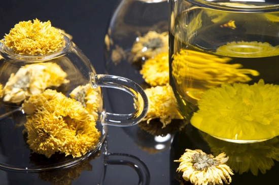 孕婦可以喝菊花茶嗎，菊花對胎兒有致畸作用？