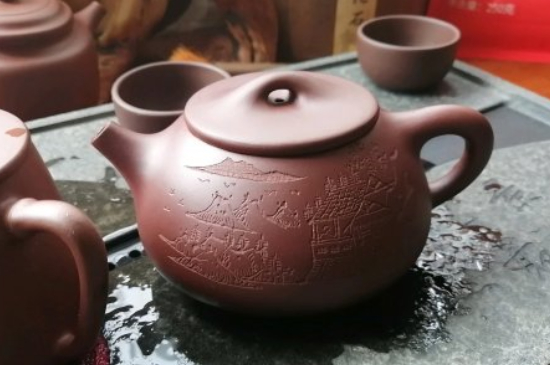 紫砂開壺和不開壺的區(qū)別，<a href=http://m.silkroadstores.com/chaju/zisha/ target=_blank class=infotextkey>紫砂壺開壺</a>的正確方法及開壺建議