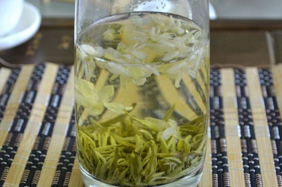 碧潭飄雪是什么檔次的茶，碧潭飄雪屬于什么檔次？