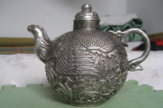 銀壺泡茶后為什么會變黑，銀壺內(nèi)膽發(fā)黑怎么辦