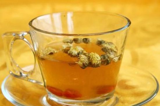 菊花茶的最佳搭配有哪幾樣，菊花茶和什么搭配喝效果好？