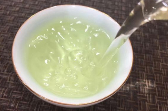 什么茶葉喝起來超級香，什么茶泡出來滿屋濃香?