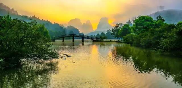 武夷山為什么盛產(chǎn)茶葉，武夷山茶為什么好喝？