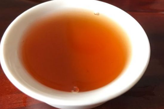 正山小種喝起來苦澀有點(diǎn)酸對嗎，正山小種發(fā)酸有害嗎