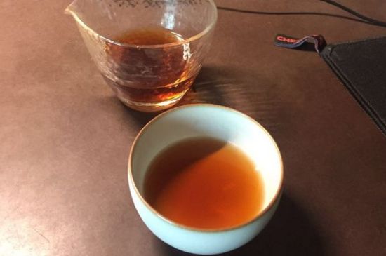 女人喝紅茶最佳時(shí)間，女人晚上喝紅茶好嗎