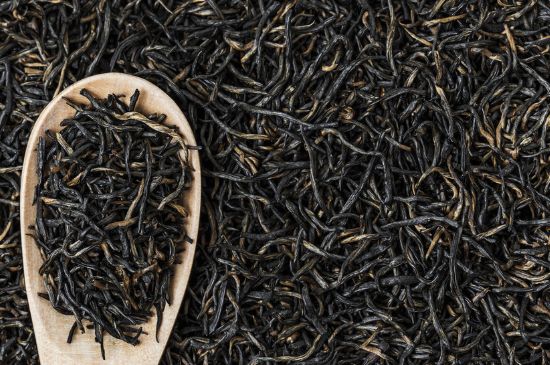 紅茶放置10年還能喝嗎，多年過期紅茶居然還能喝？