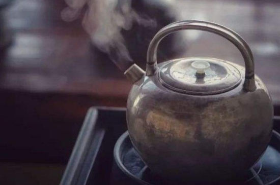 煮茶的步驟圖解，正確的煮白茶方法！
