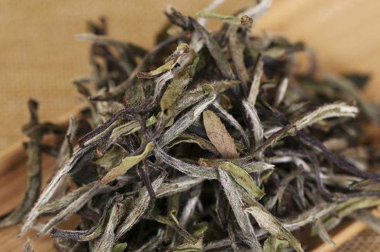 什么人不能喝白茶，白茶不宜什么人喝？