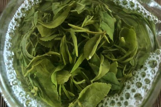 綠茶放了三年還能喝嗎，綠茶放久了喝了會怎樣