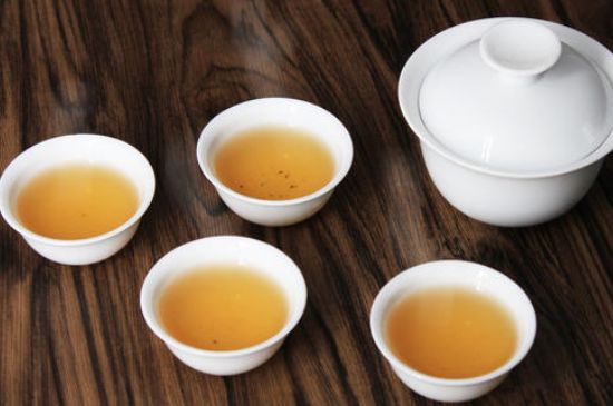 大紅袍四大品種有哪些，大紅袍的種類(lèi)和著名品種特點(diǎn)介紹