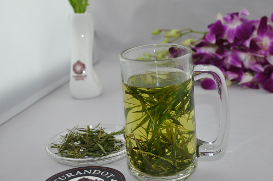 竹葉青茶泡不立起來(lái)怎么回事，竹葉青茶怎么泡立起來(lái)