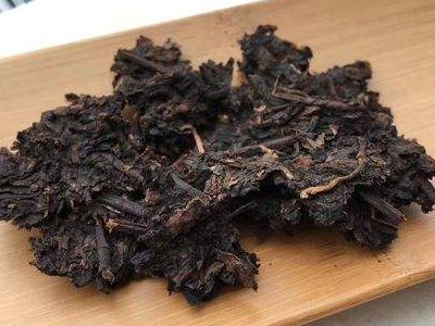 黑茶的功效與作用，長期喝黑茶有什么功效？