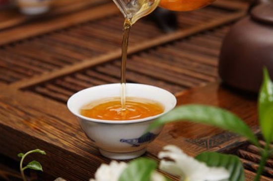 什么茶葉喝起來超級香，什么茶泡出來滿屋濃香?