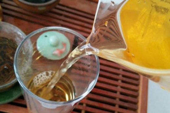 經(jīng)期喝紅茶有什么壞處，女性經(jīng)期可以喝紅茶嗎