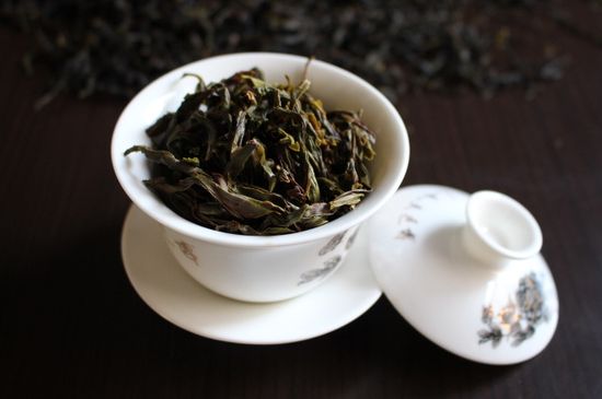 鋸朵仔跟鴨屎香哪個(gè)貴，鋸朵子和鴨屎香哪個(gè)好喝？