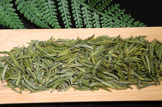 竹葉青茶泡不立起來(lái)怎么回事，竹葉青茶怎么泡立起來(lái)