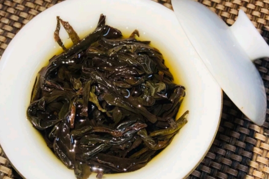 長期喝巖茶會上火嗎？巖茶這樣喝了容易上火！