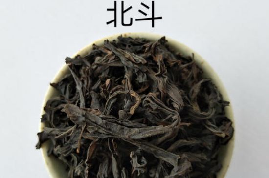 大紅袍四大品種有哪些，大紅袍的種類(lèi)和著名品種特點(diǎn)介紹