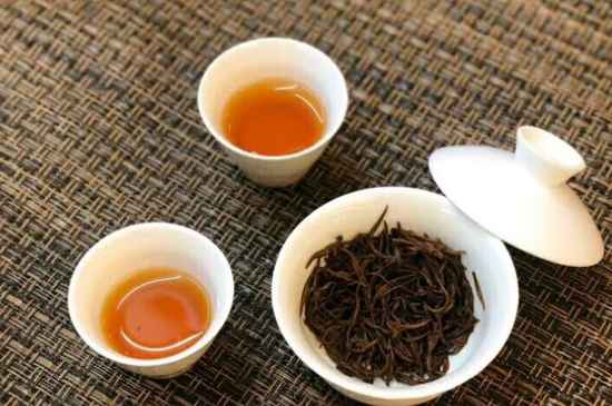 正山小種金駿眉哪個(gè)好，金駿眉正山小種的區(qū)別