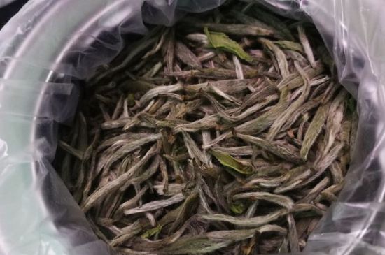 新白毫銀針和老白毫銀針的區(qū)別，新老白毫銀針的品質(zhì)特征