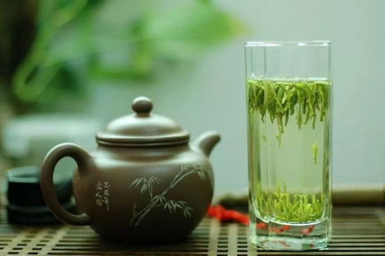 什么綠茶茶葉唇齒留香，哪個(gè)品種綠茶香氣好？
