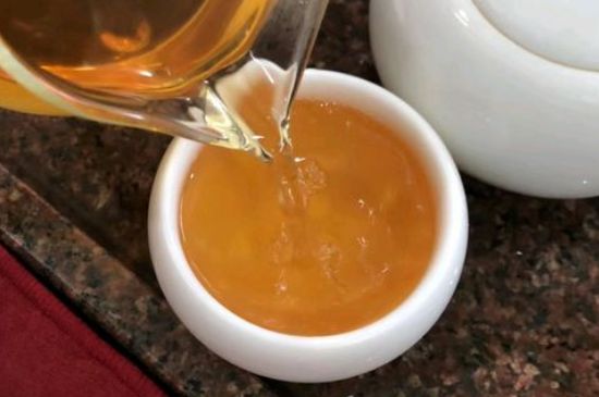 女人晚上喝紅茶好嗎，女人紅茶啥時候喝最好？