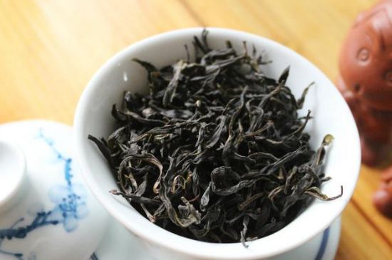 鋸朵仔跟鴨屎香哪個(gè)貴，鋸朵子和鴨屎香哪個(gè)好喝？