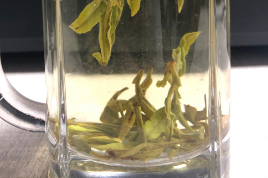 西湖龍井茶頭采和二采區(qū)別，明前龍井一采和二采什么味道？