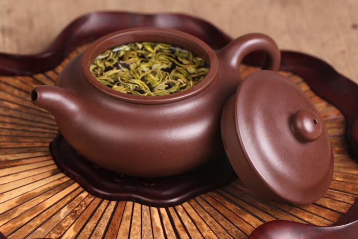 紫砂壺如何開壺，正確的<a href=http://m.silkroadstores.com/chaju/zisha/ target=_blank class=infotextkey>紫砂壺開壺</a>方法