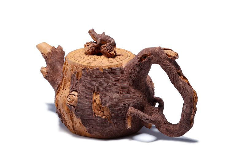 仿木外皮紫砂壺，創(chuàng)意木樁手工雕刻紫砂壺